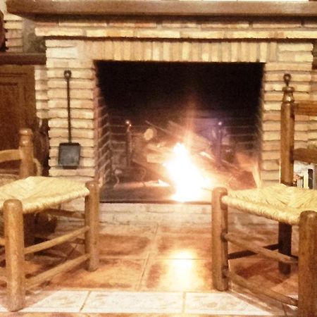 Casa Rural Pena Falcon Torrejón el Rubio Exteriér fotografie