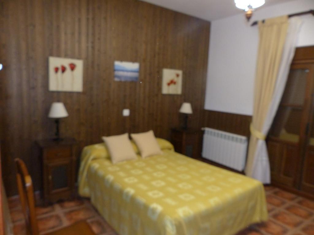Casa Rural Pena Falcon Torrejón el Rubio Exteriér fotografie