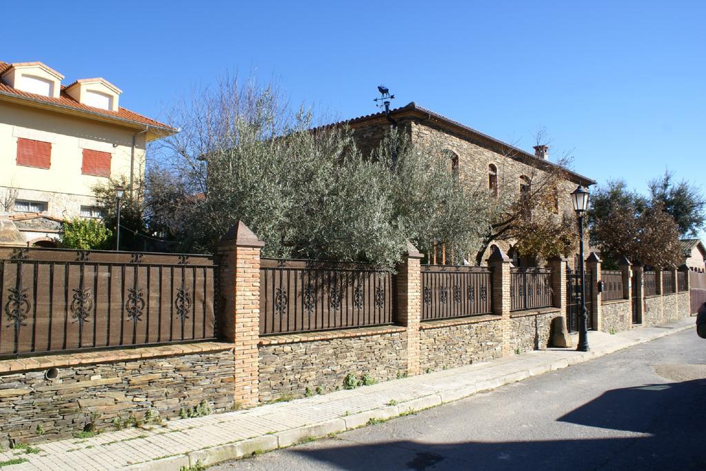 Casa Rural Pena Falcon Torrejón el Rubio Exteriér fotografie