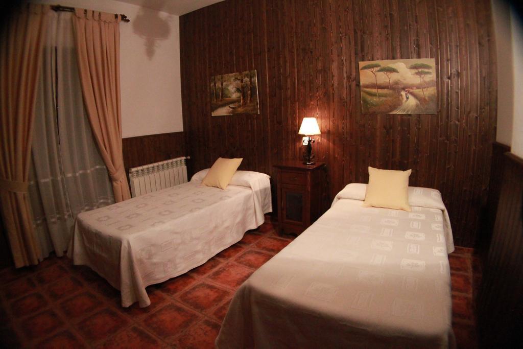 Casa Rural Pena Falcon Torrejón el Rubio Exteriér fotografie